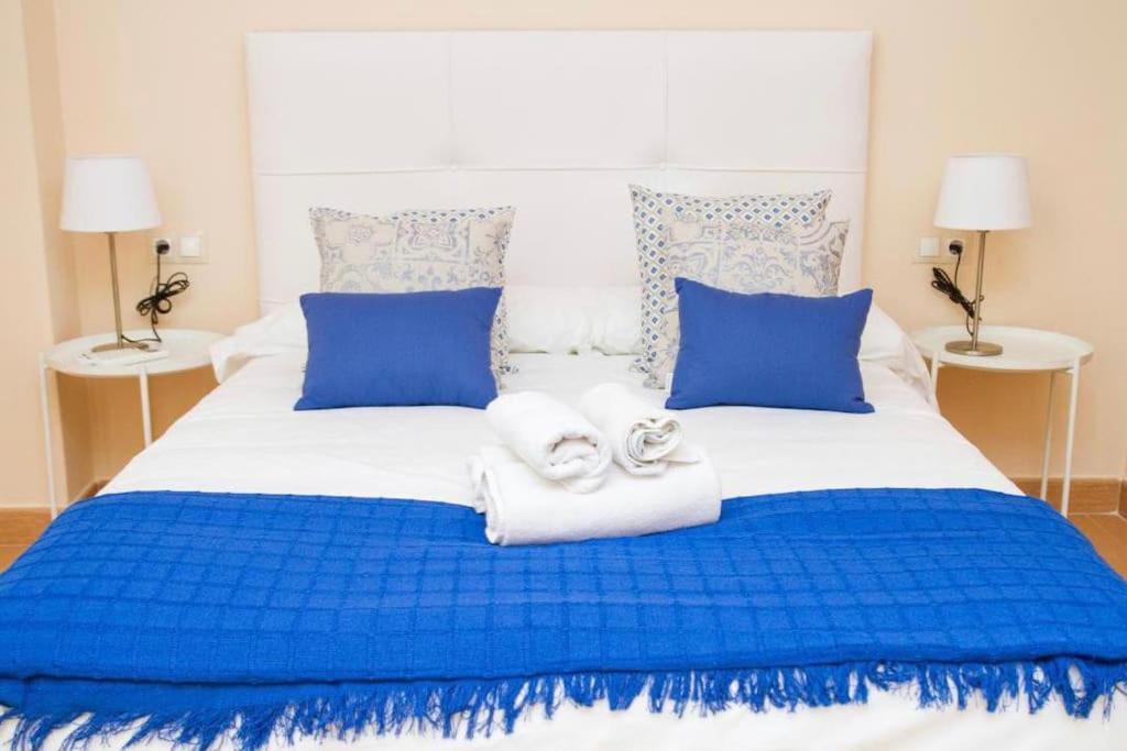 Piso Junto A La Catedral, 4-5 Personas Apartment Malaga Bagian luar foto