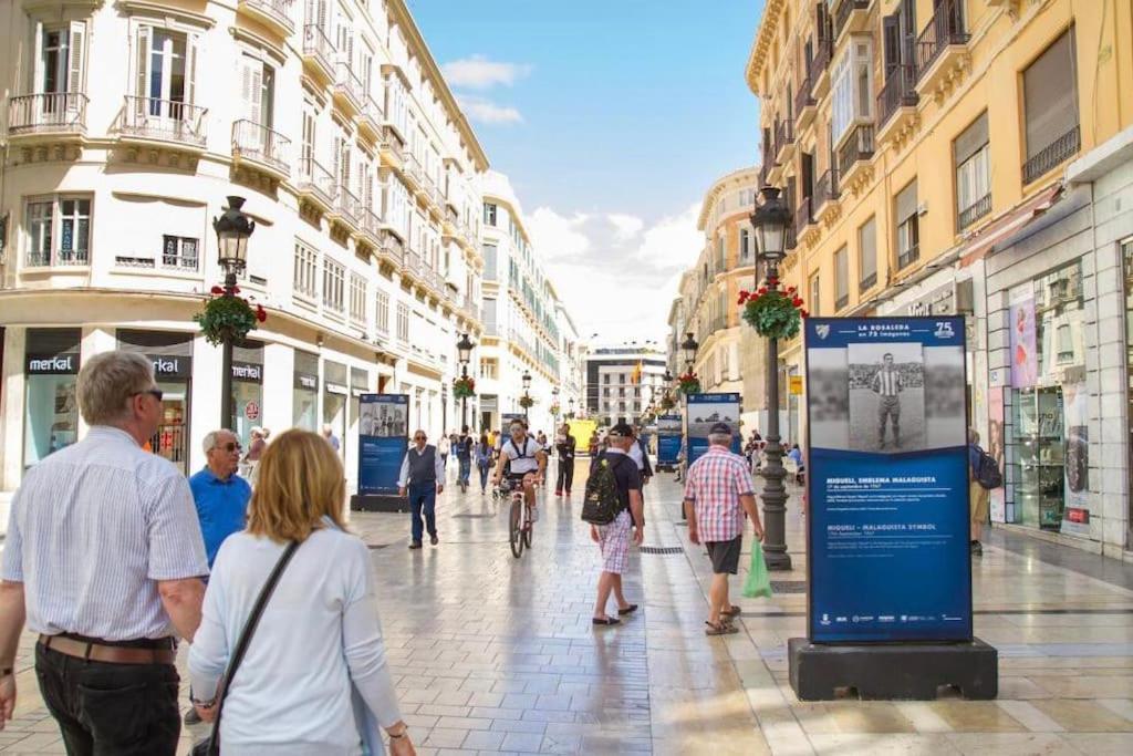 Piso Junto A La Catedral, 4-5 Personas Apartment Malaga Bagian luar foto