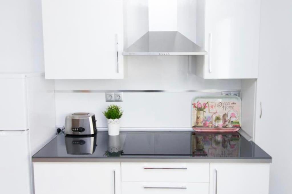 Piso Junto A La Catedral, 4-5 Personas Apartment Malaga Bagian luar foto